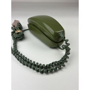 Vintage 1972 Stromberg Carlson Slenderet Rotary Wall Telephone Avocado Green EW2